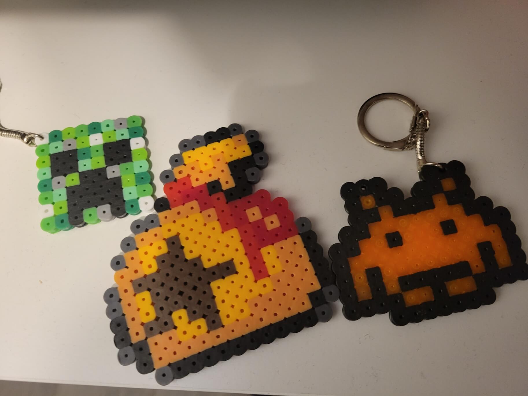 Creeper face (with keychain), Bell Bag from Animal Crossing, Space Invader (Orange, with keychain)